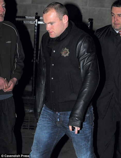 article-0-0C8C49FC000005DC-785_468x609.jpg