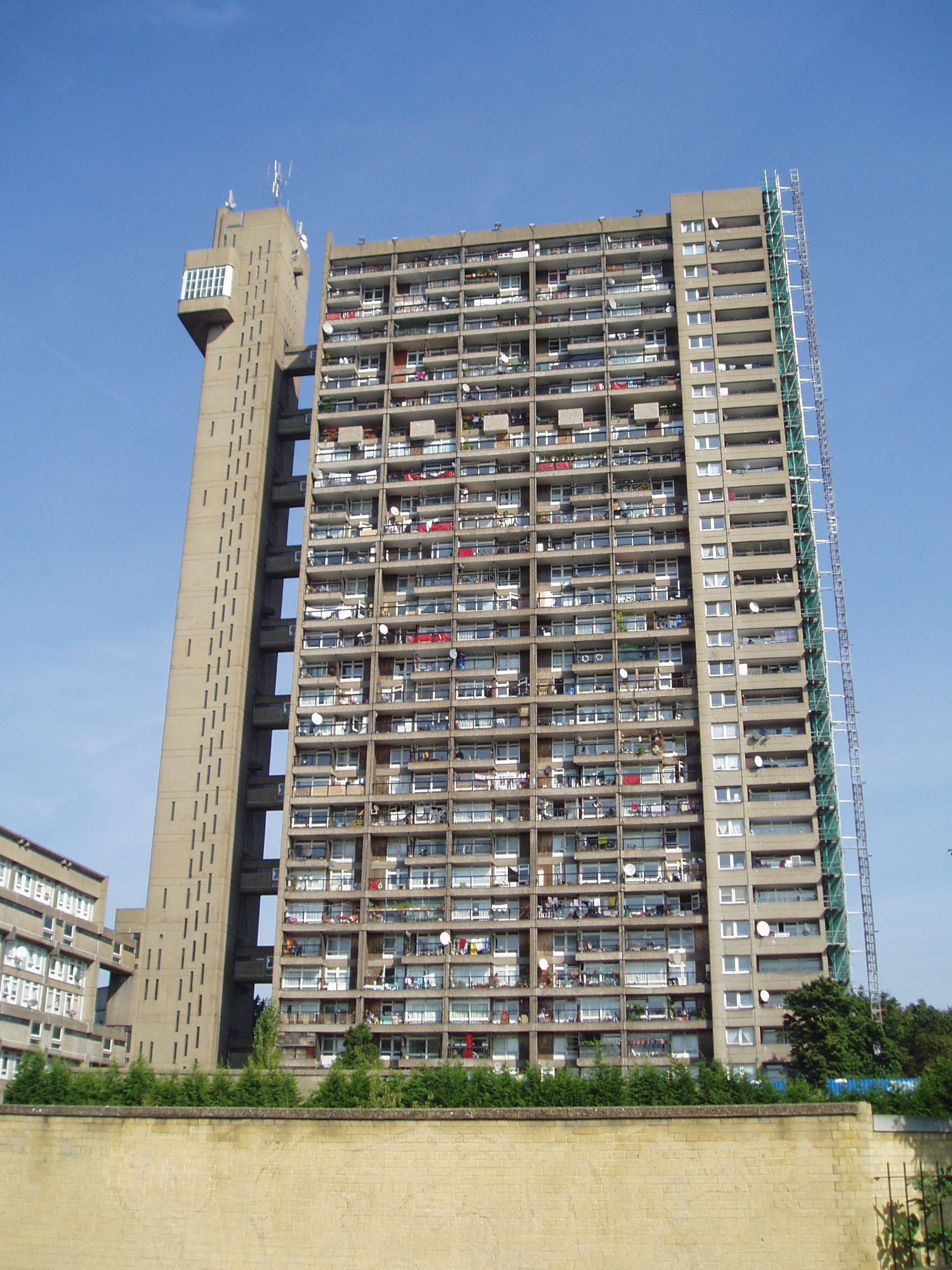 The_Trellick_Tower.jpg