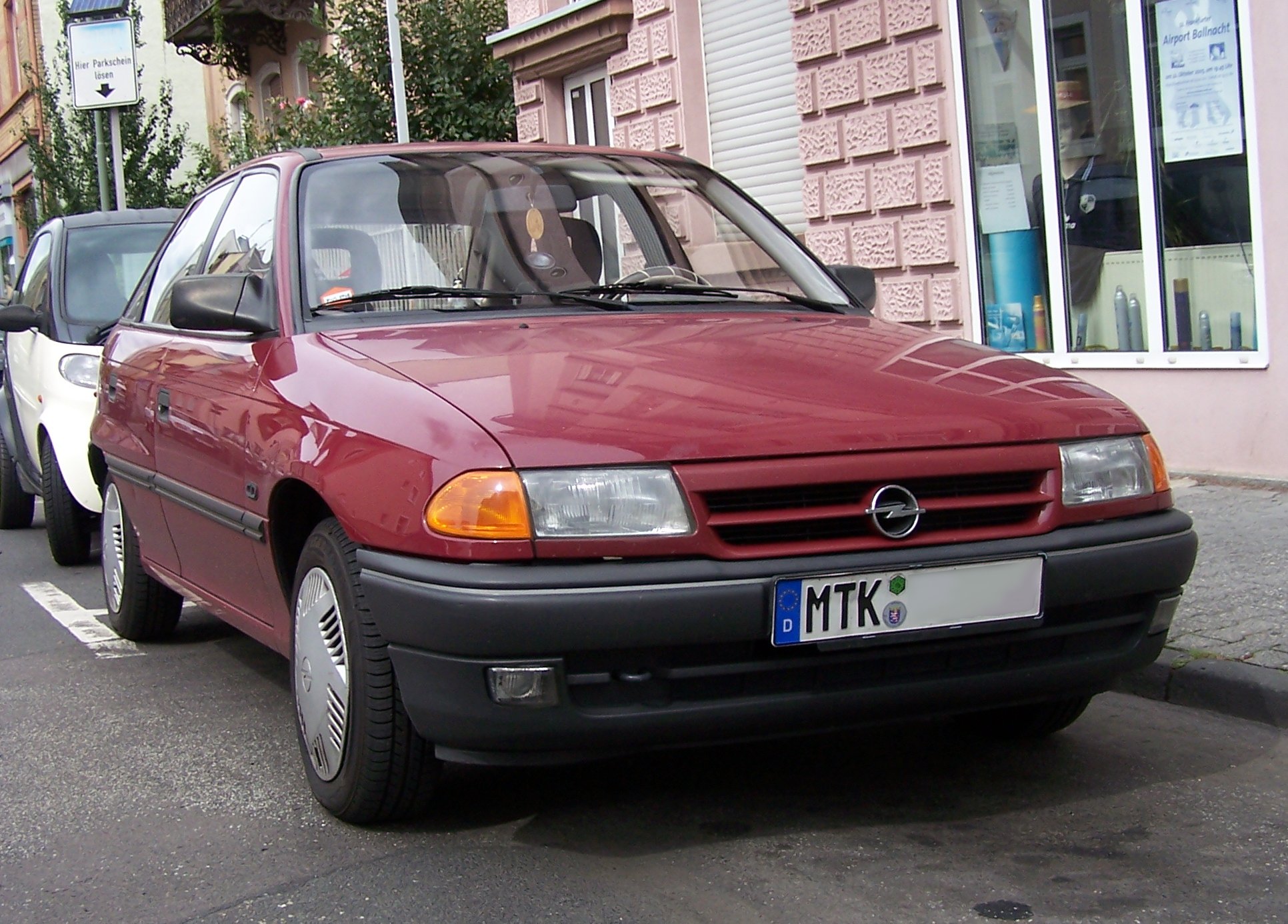 Opel_Astra_F.jpg