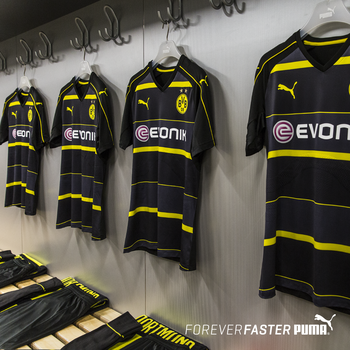 16AW_BTL_FB_TS_PUMA-Football_BVB-Away.png