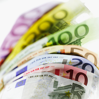 euros.jpg