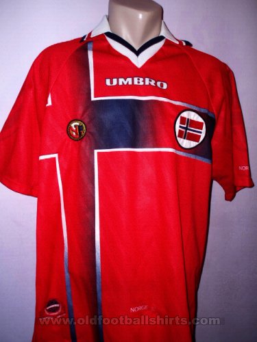 football_shirt_3828_1_375x500x1.jpg