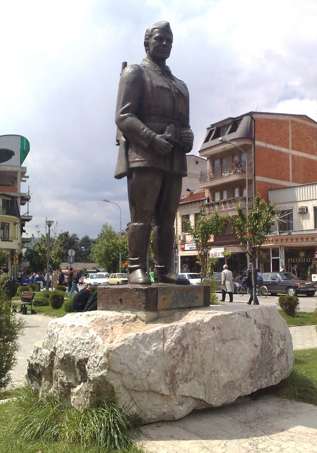 Cede_Filipovski_Dame.JPG