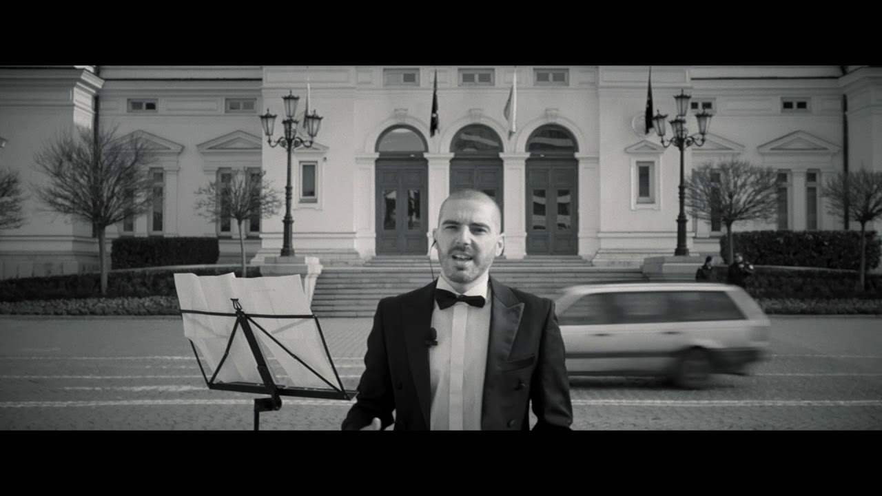 www.youtube.com
