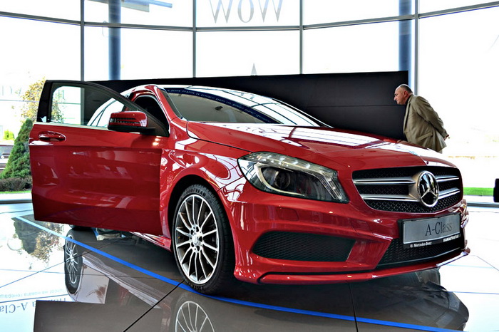 mercedes-aclass-starting-priccce-06.jpg