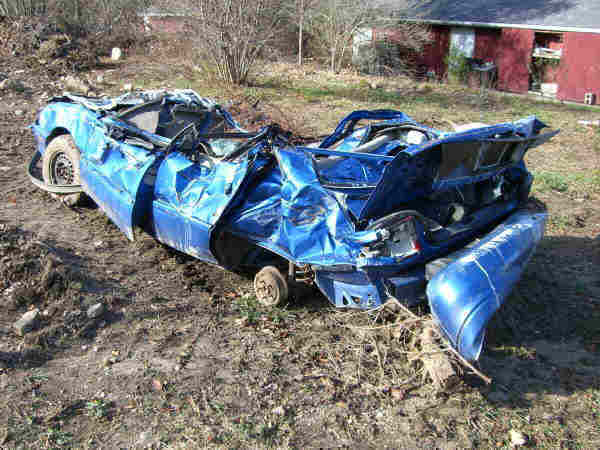 accident_car_13.jpg