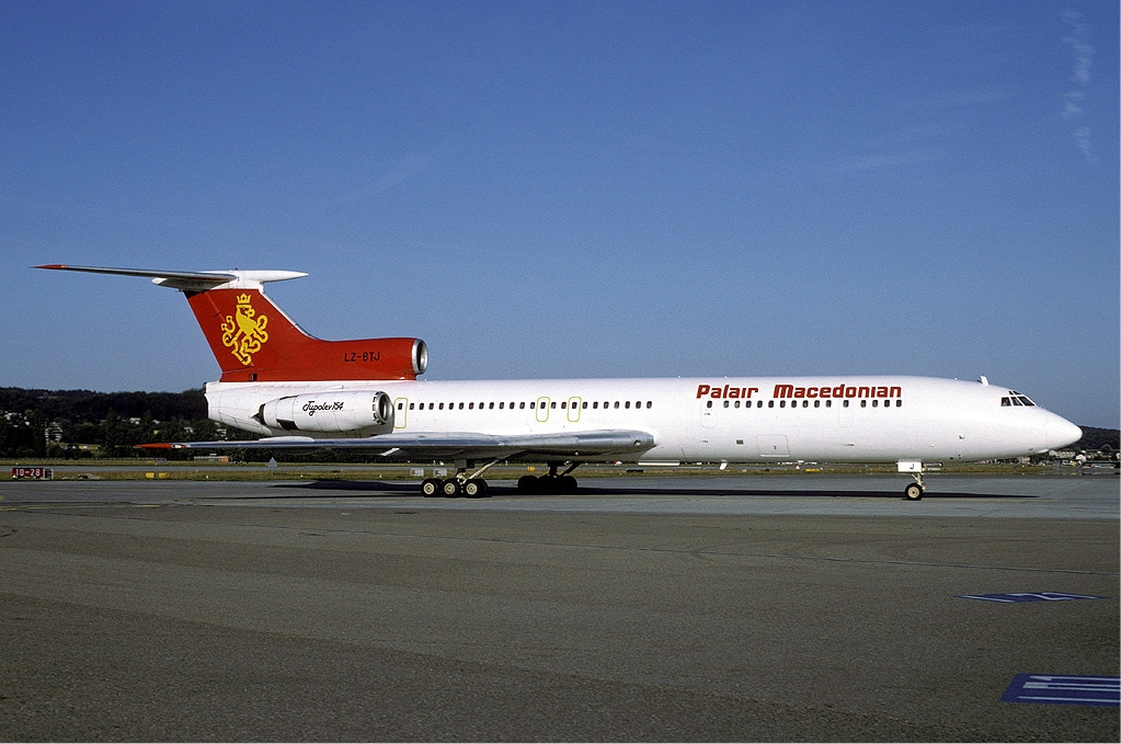 Palair_Macedonian_Tupolev_Tu-154B-1_Wallner.jpg