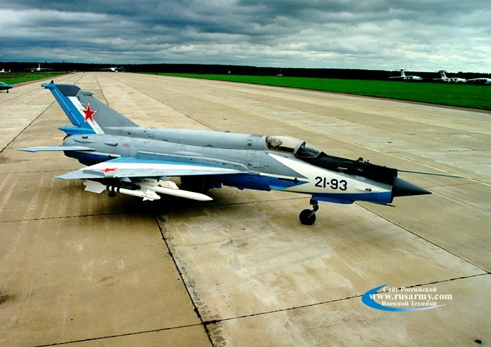 mig-21-93%20002.jpg