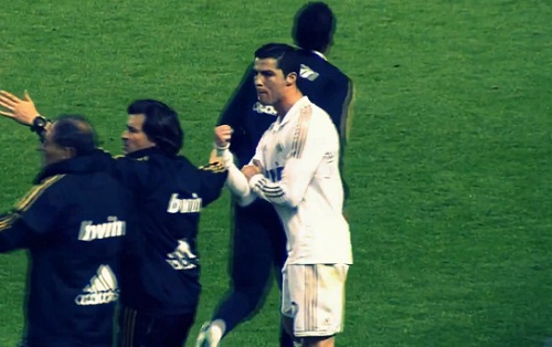 Ronaldo-bras-dhonneur.jpg