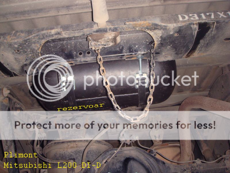 mitsubishil2002008god3474.jpg