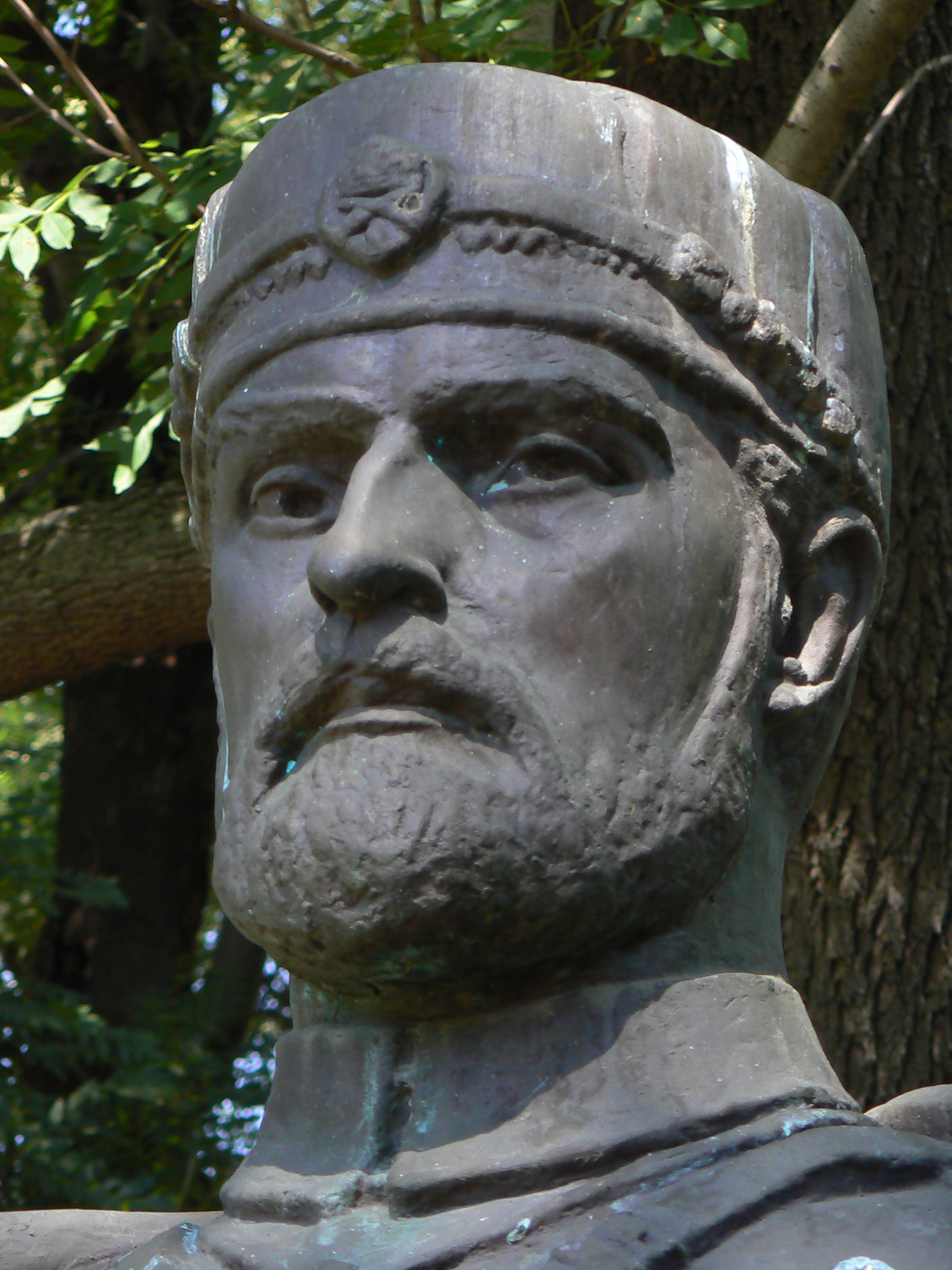 Todor-Aleksandrov-monument.jpg