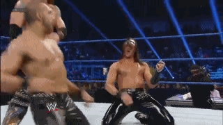tumblr_mec18z6GvJ1r1ugxyo1_r1_400.gif