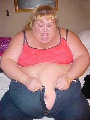 fat-woman-in-shorts4.jpg