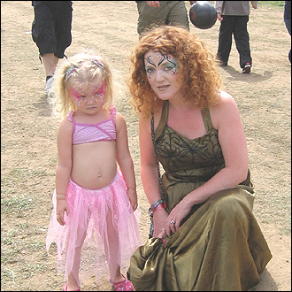 little_girl_330_330x330.jpg