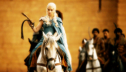 tumblr_mlnxvfS7391r00543o2_250.gif
