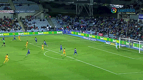 tumblr_nx424b6dMr1s0zz8oo3_r2_500.gif