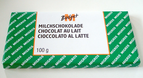 2447946411_28fd7a3baf.jpg