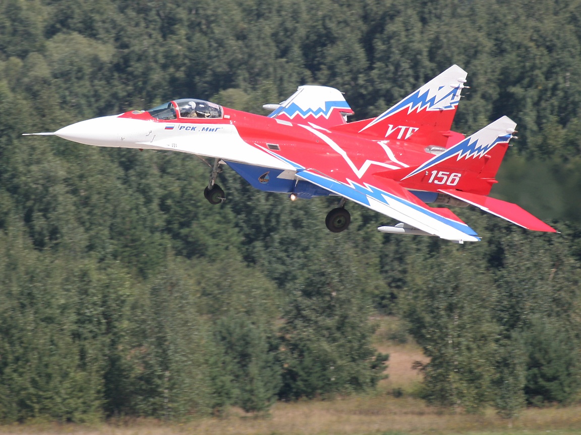 Mig35Landing.jpg