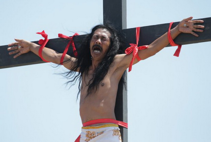 filipini-rituali-veliki-petok-07.jpg