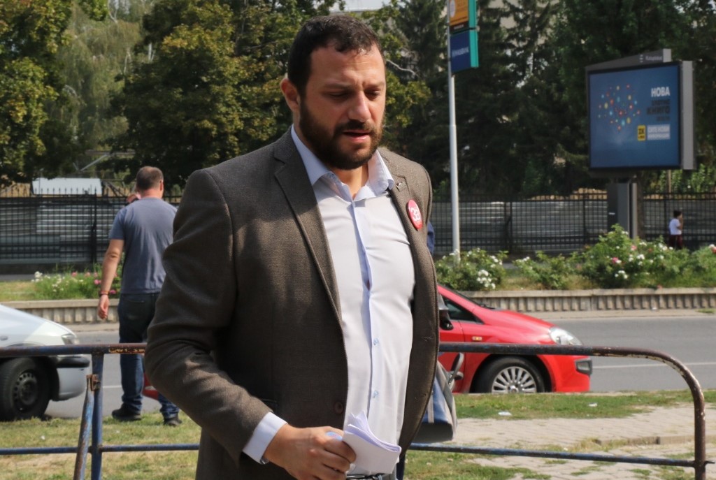 Pavle-pred-sud-za-27-april.jpg