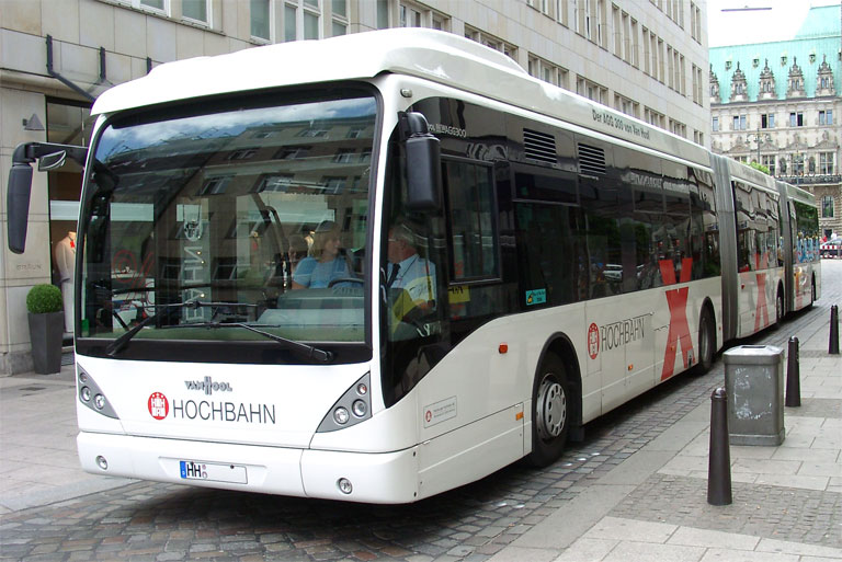 Doppelgelenkbus_02_KMJ.jpg
