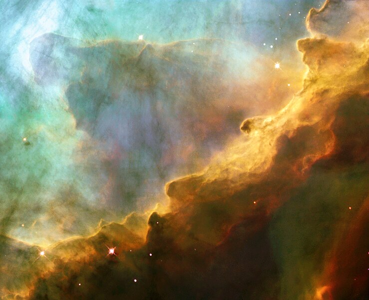 739px-Omega_Nebula.jpg