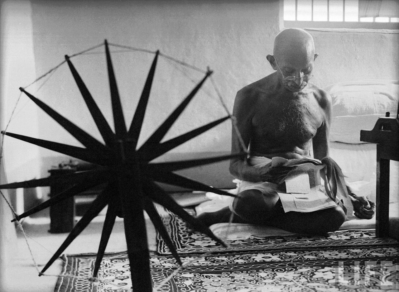 gandhi1.jpg