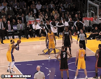 airdwight.0_standard_500.0.gif