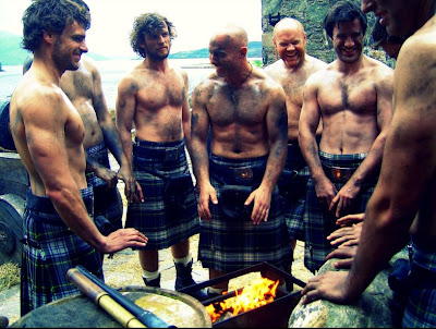 men+in+kilts.bmp