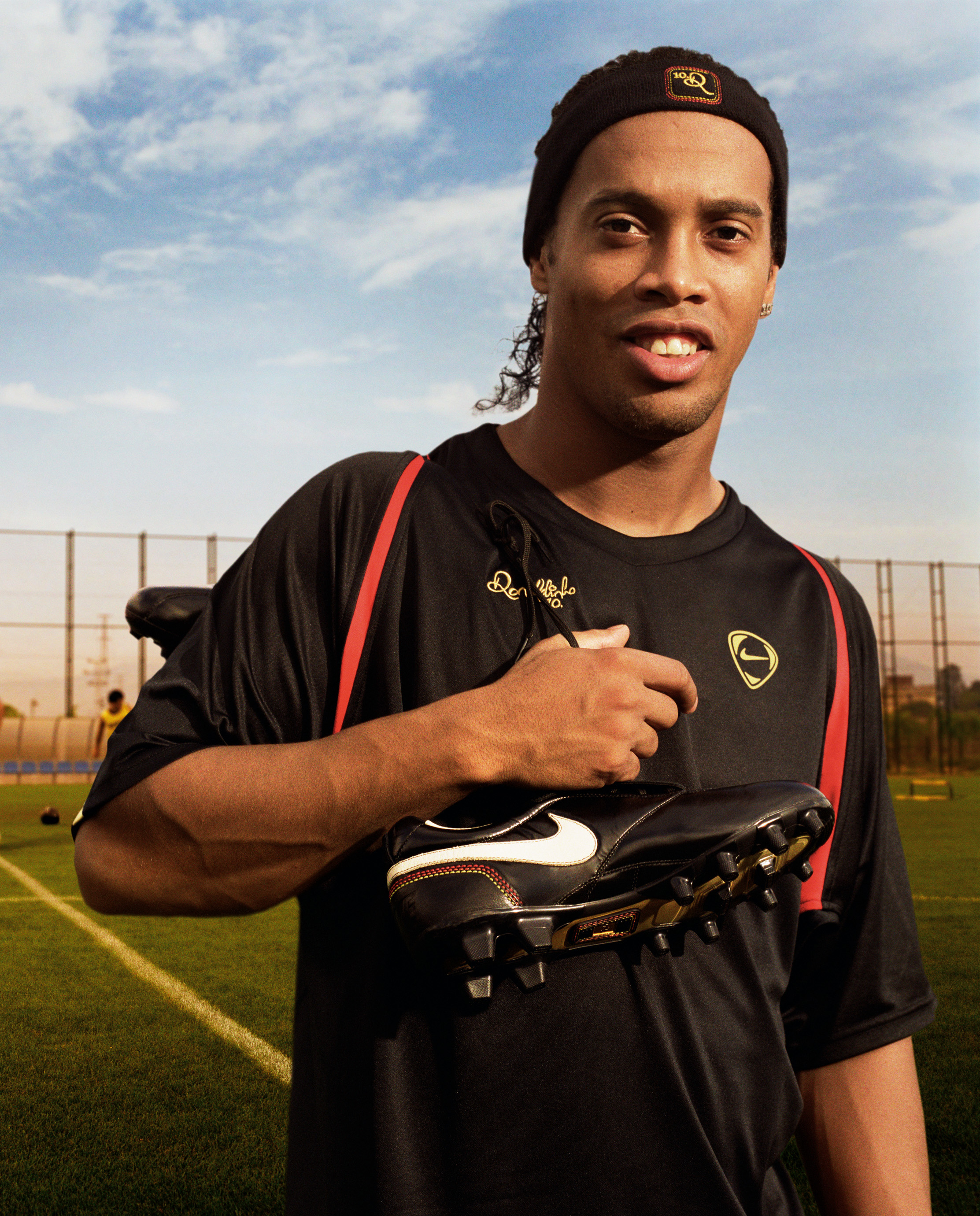 Ronaldinho_20_10R_Boot_011.jpg
