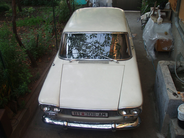 z1300_2_00.jpg
